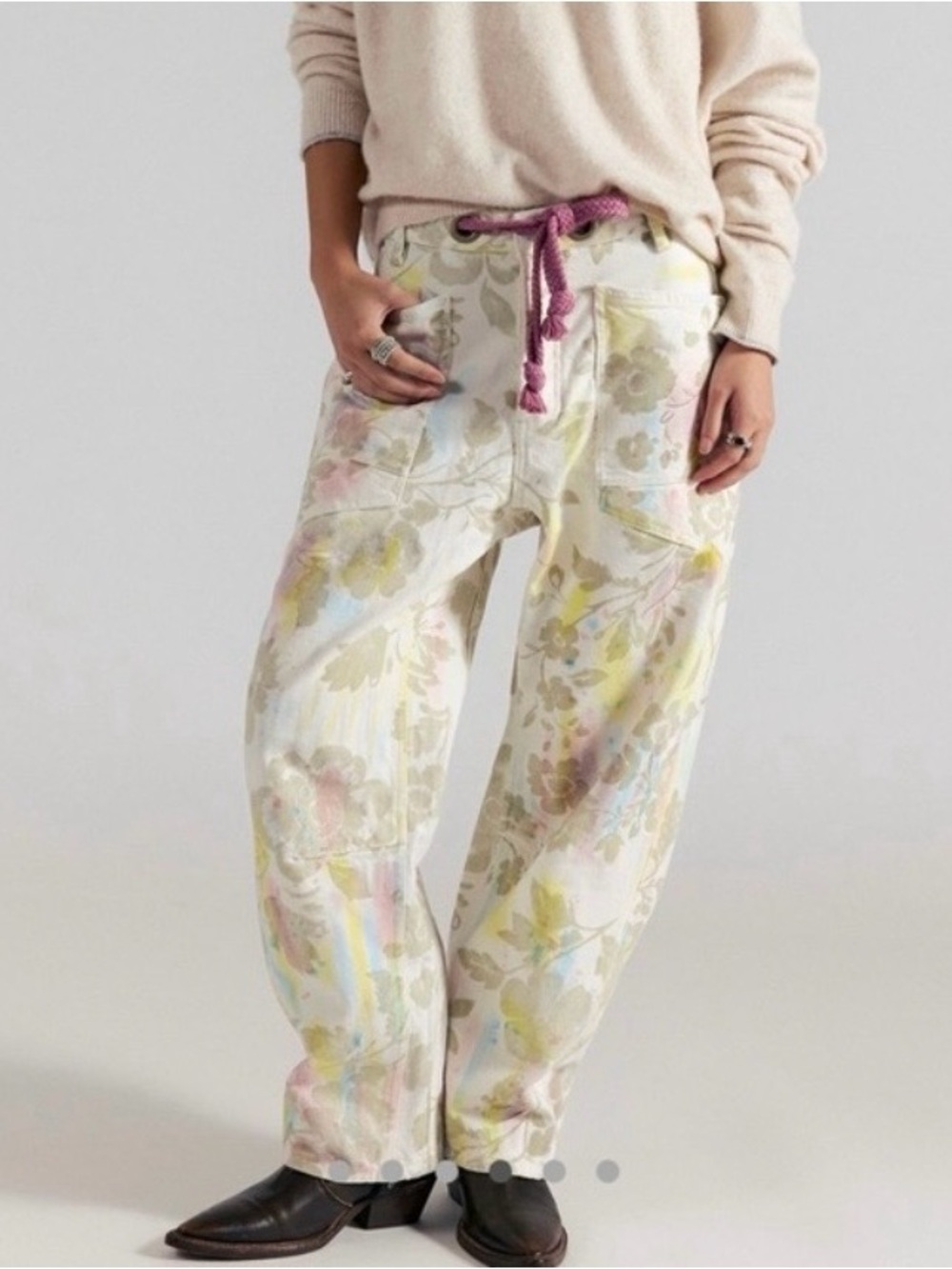 We The Free By Free People: Moxie Floral Flocked Barrel Jeans|NWT
